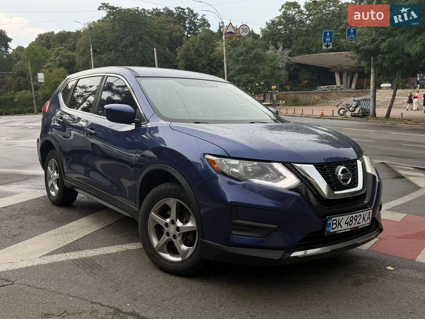 Nissan Rogue, 2016