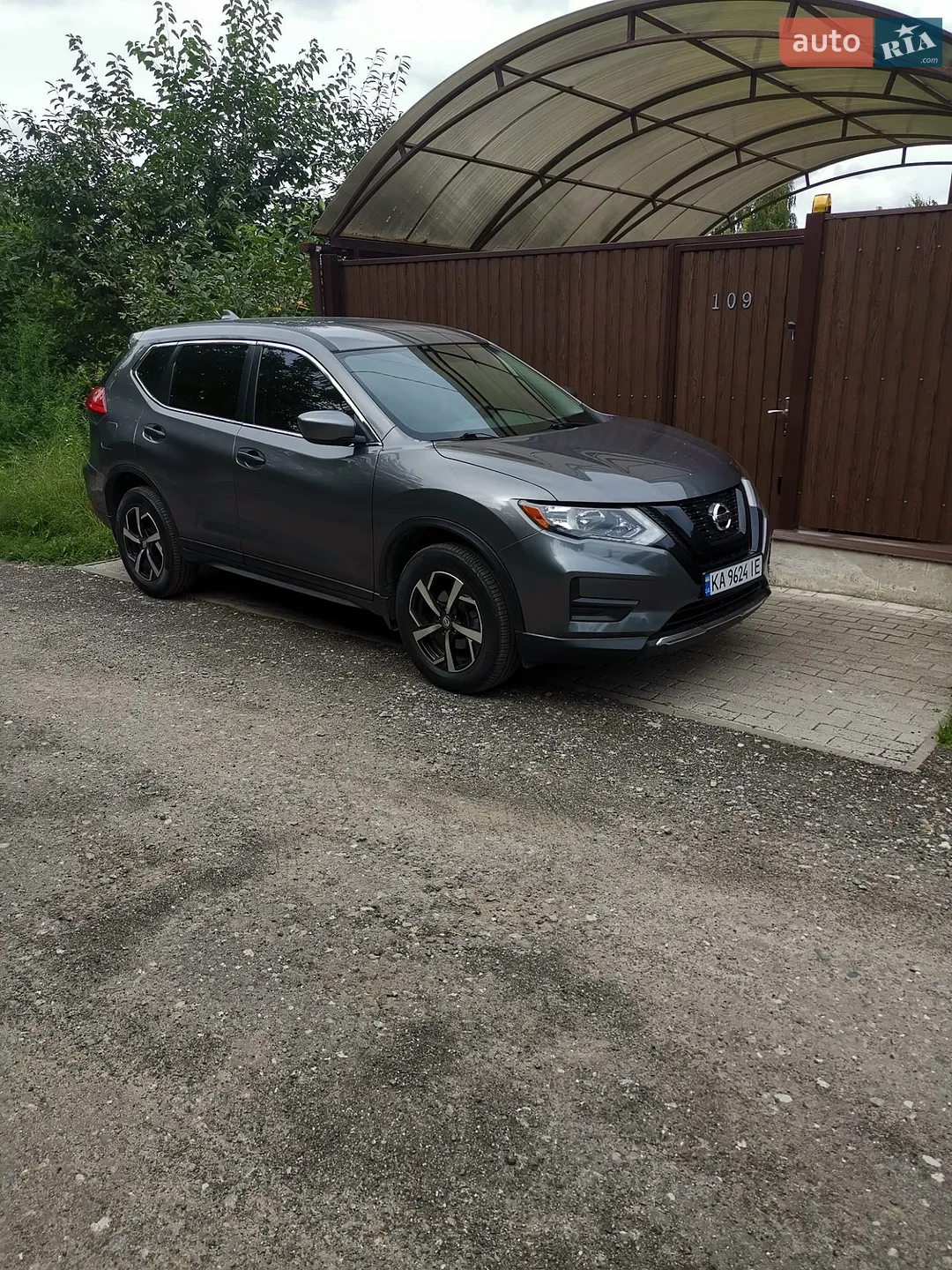 Nissan Rogue, 2016