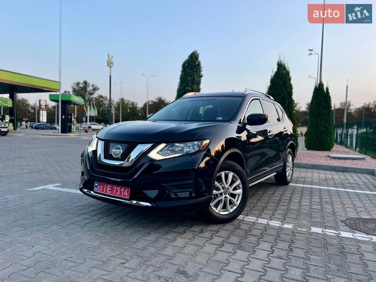 Nissan Rogue, 2017