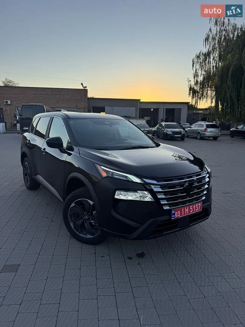 Nissan Rogue, 2025