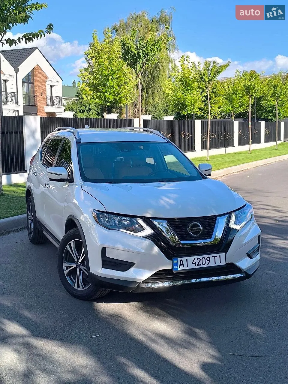 Nissan Rogue, 2019