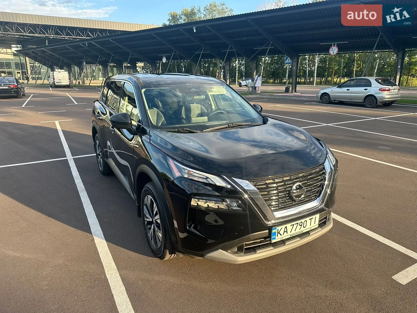 Nissan Rogue, 2020