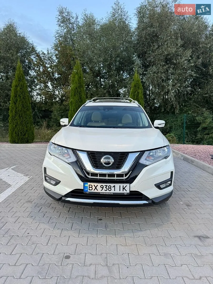 Nissan Rogue, 2020