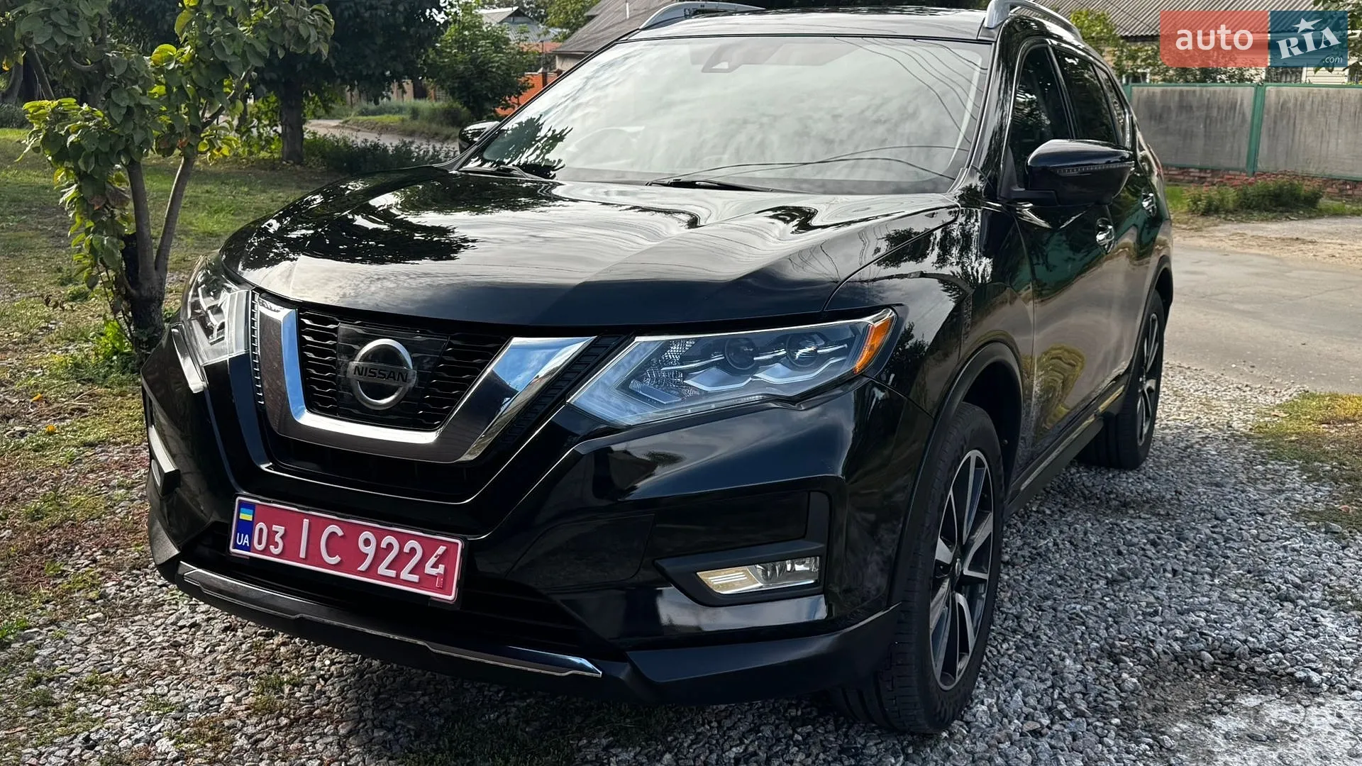 Nissan Rogue, 2017