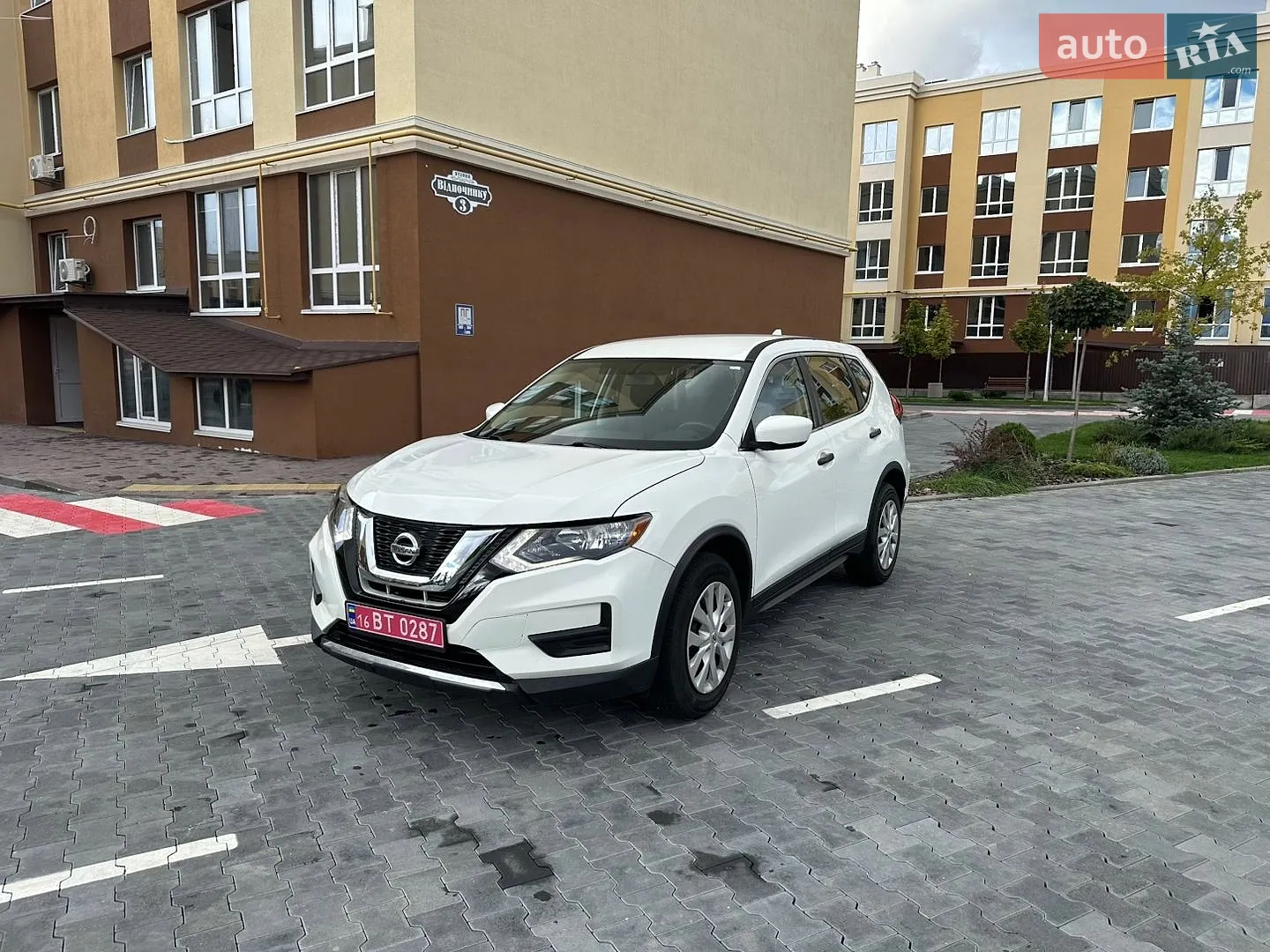 Nissan Rogue, 2017