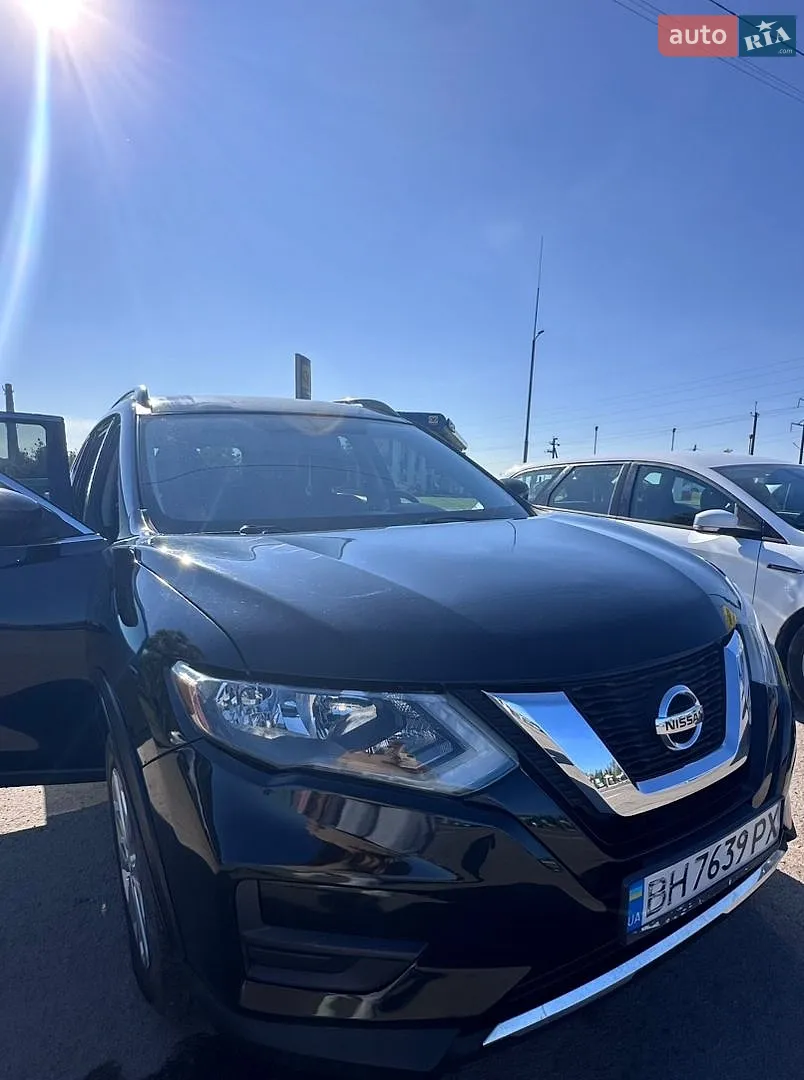 Nissan Rogue, 2017