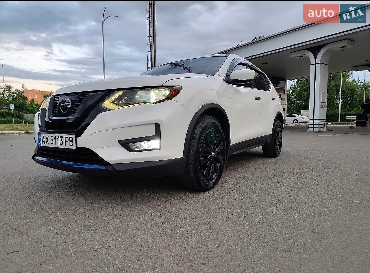 Nissan Rogue, 2020