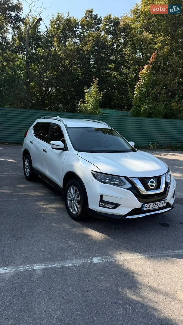 Nissan Rogue, 2016