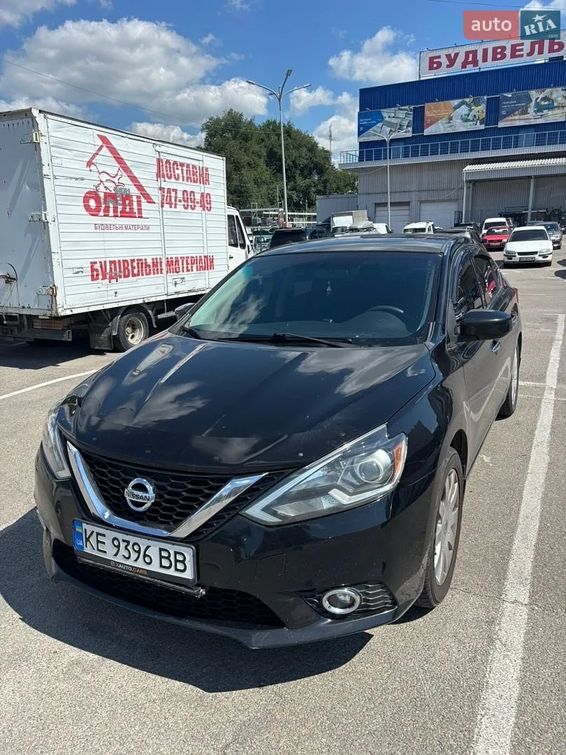 Nissan Sentra, 2016