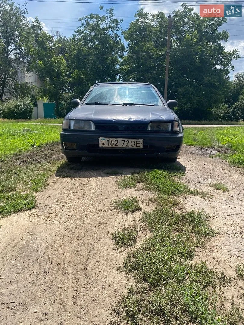 Nissan Sunny, 1991