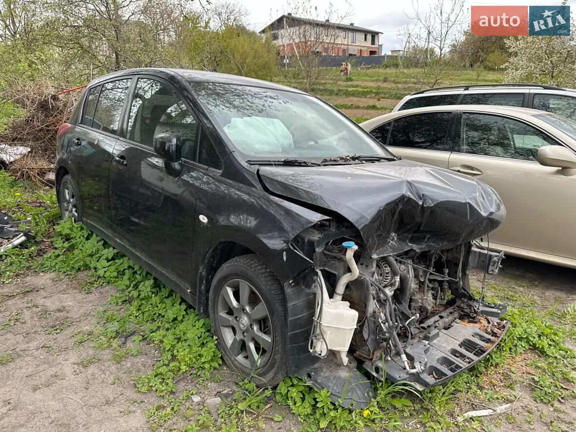 Nissan TIIDA, 2008