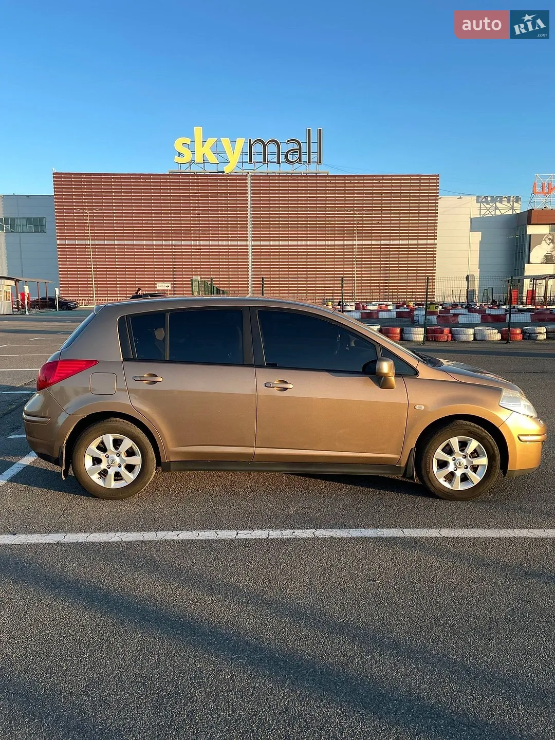 Nissan TIIDA, 2008