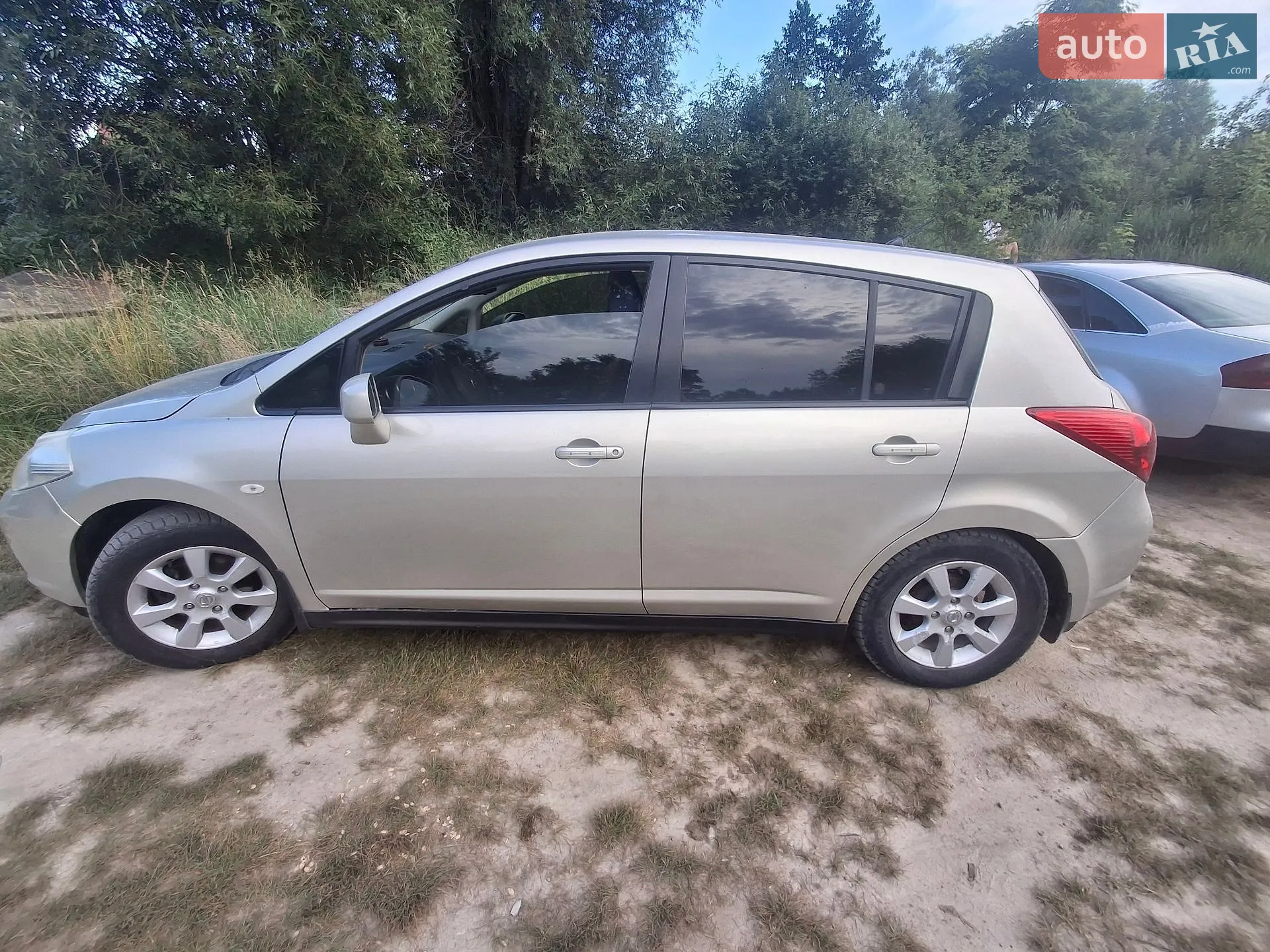 Nissan TIIDA, 2008