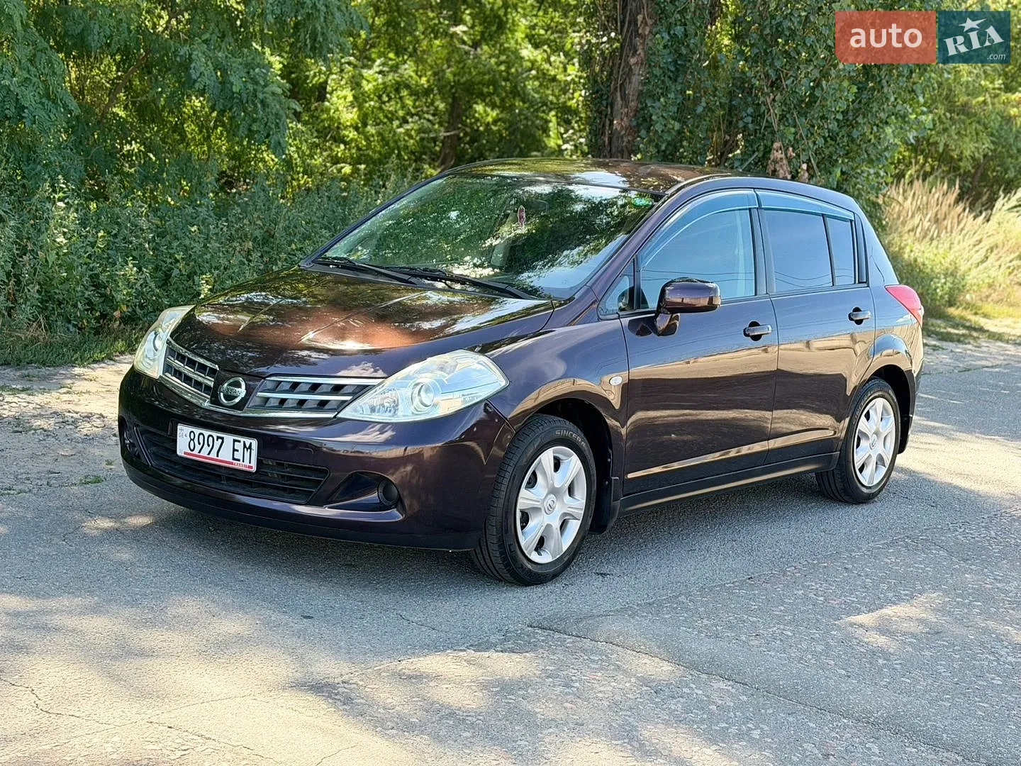 Nissan TIIDA, 2011