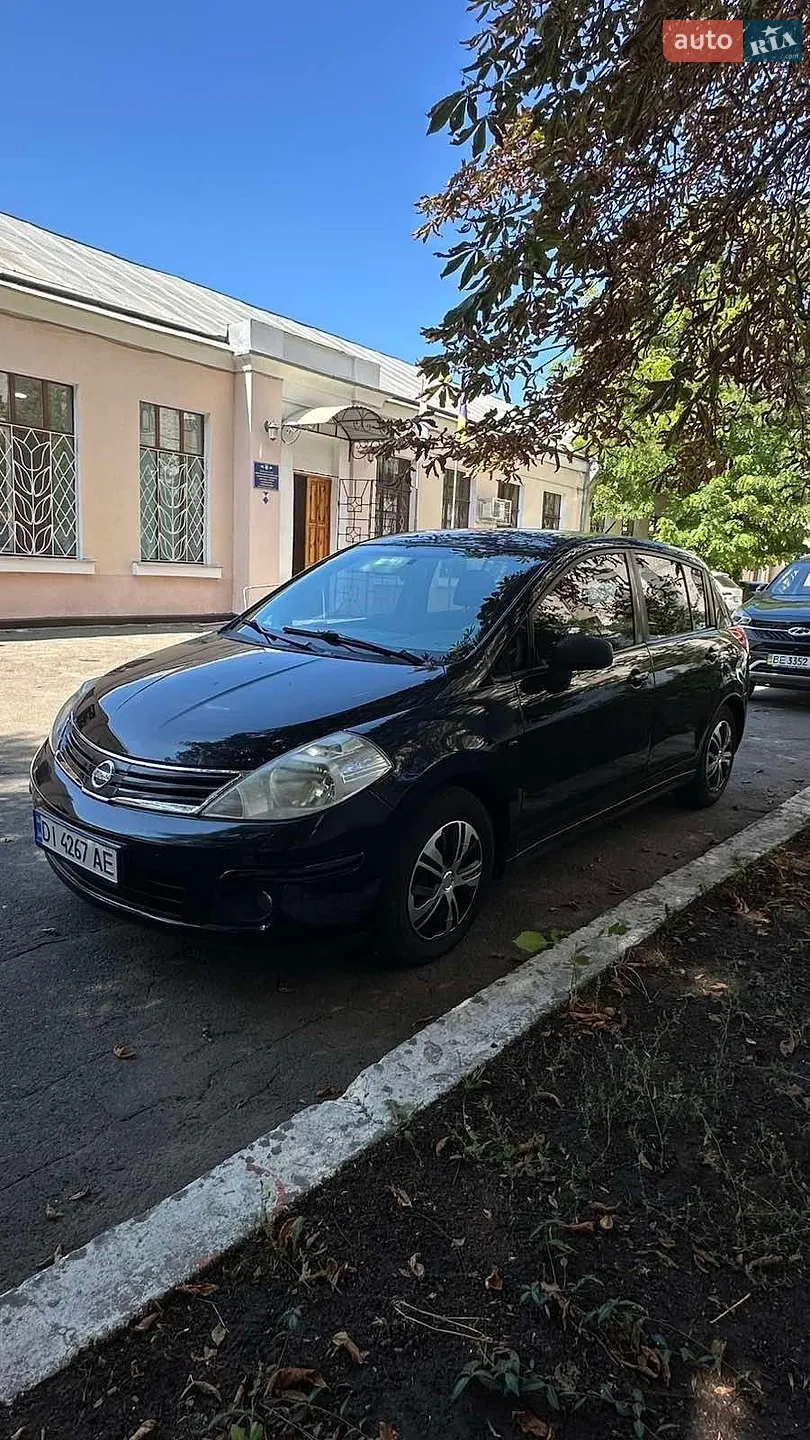 Nissan TIIDA, 2008