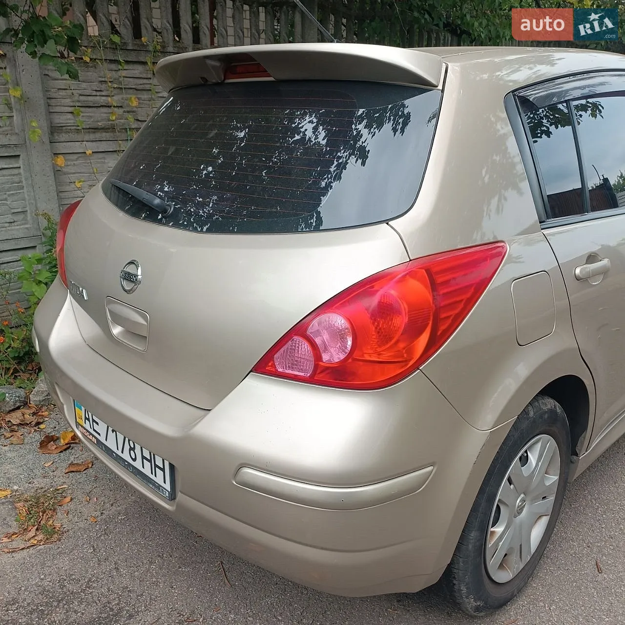 Nissan TIIDA, 2013