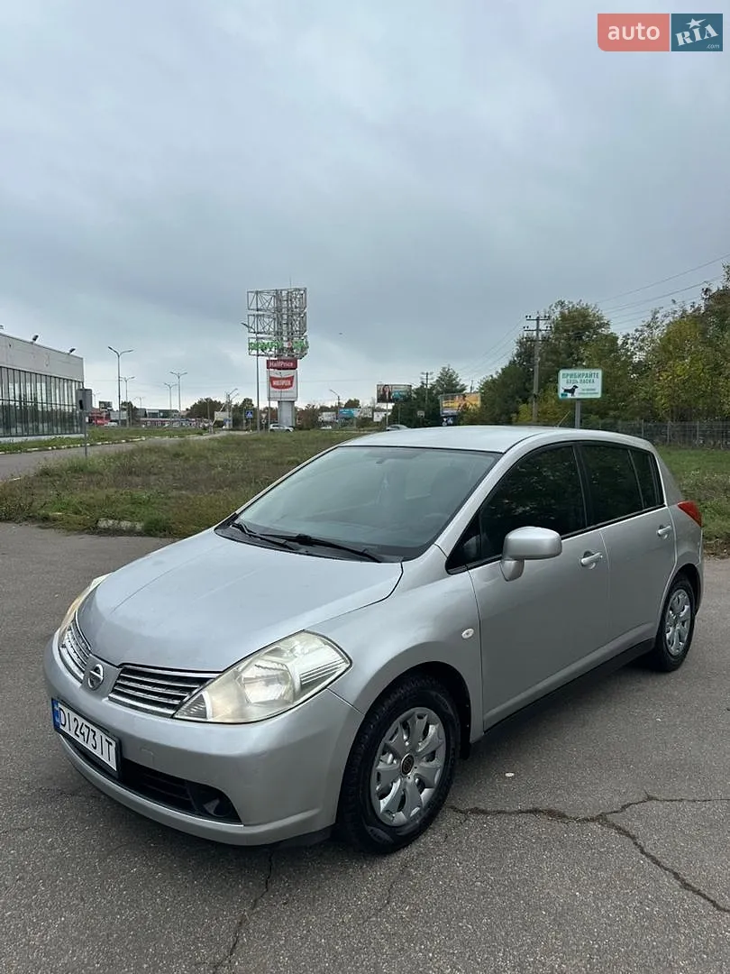 Nissan TIIDA, 2008