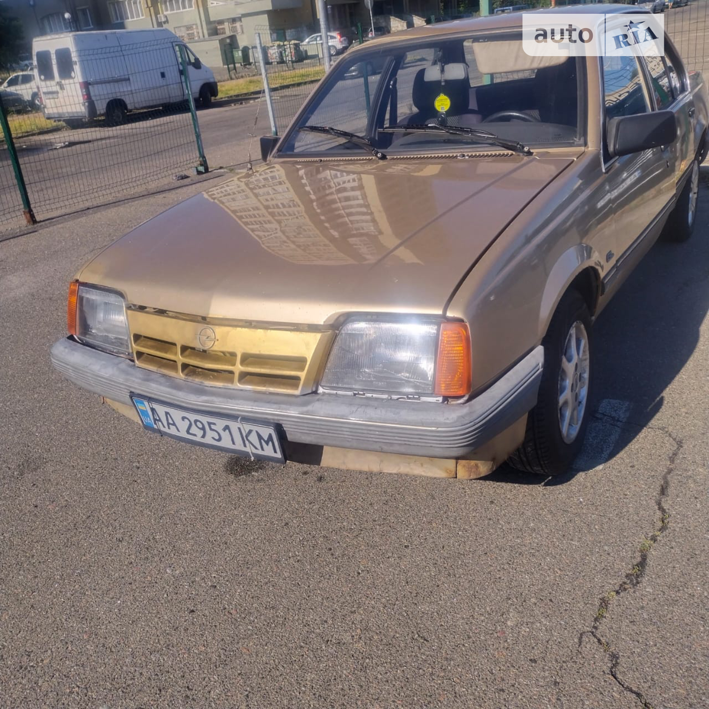 Opel Ascona, 1985