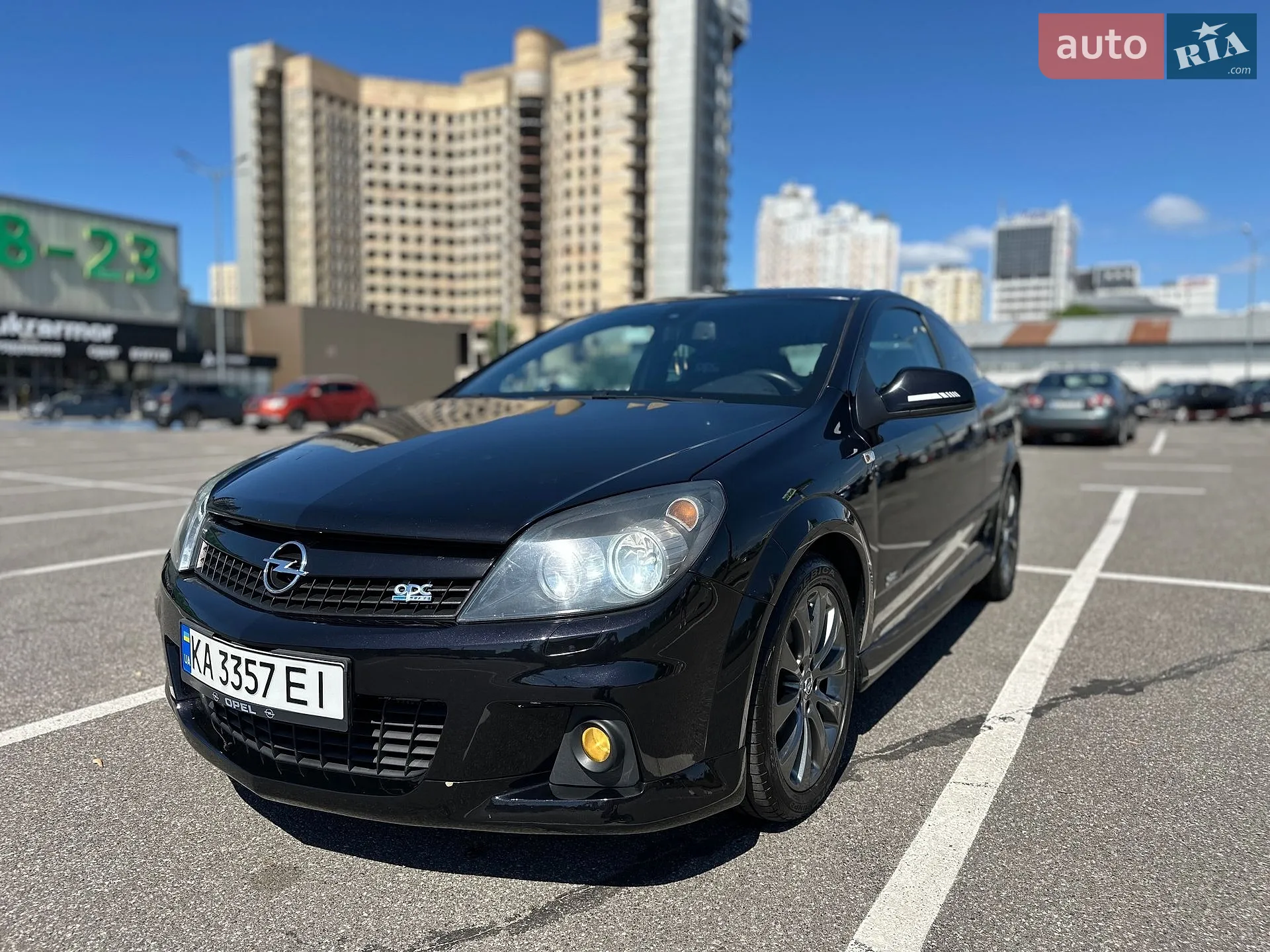 Opel Astra GTC, 2010