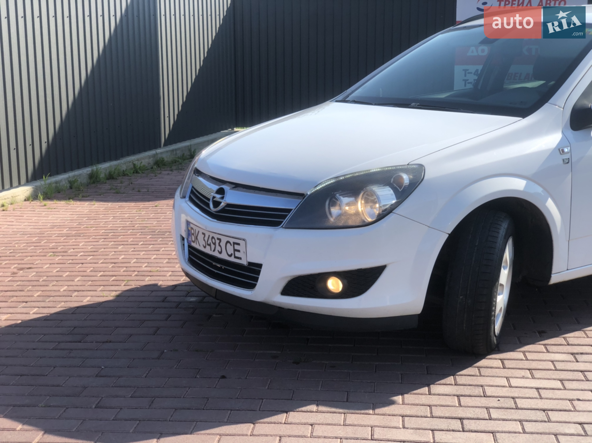 Opel Astra, 2010