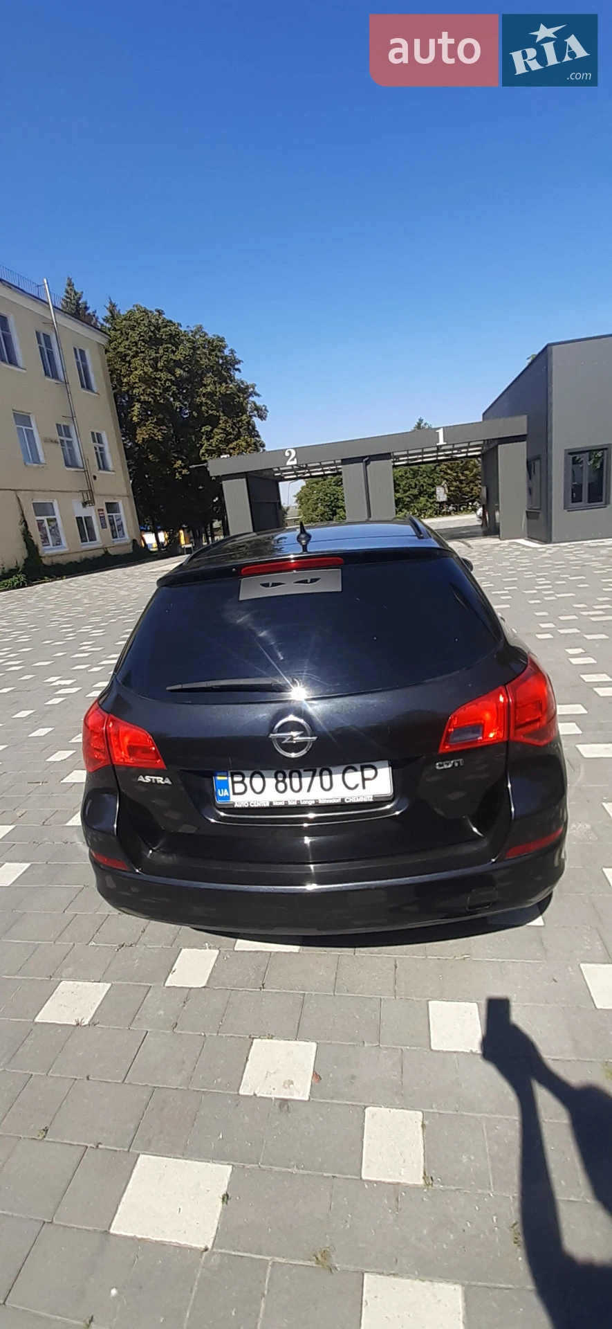 Opel Astra, 2011