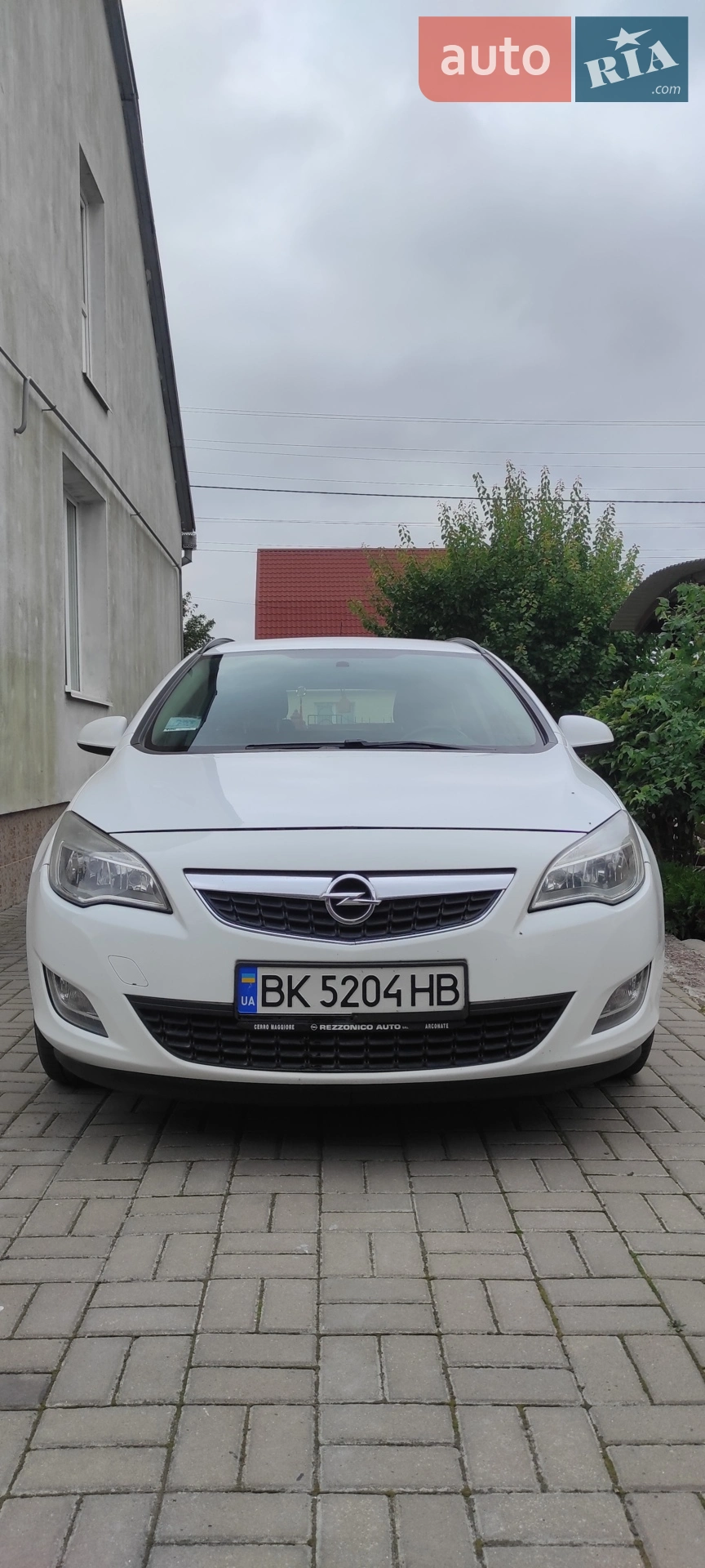 Opel Astra, 2012