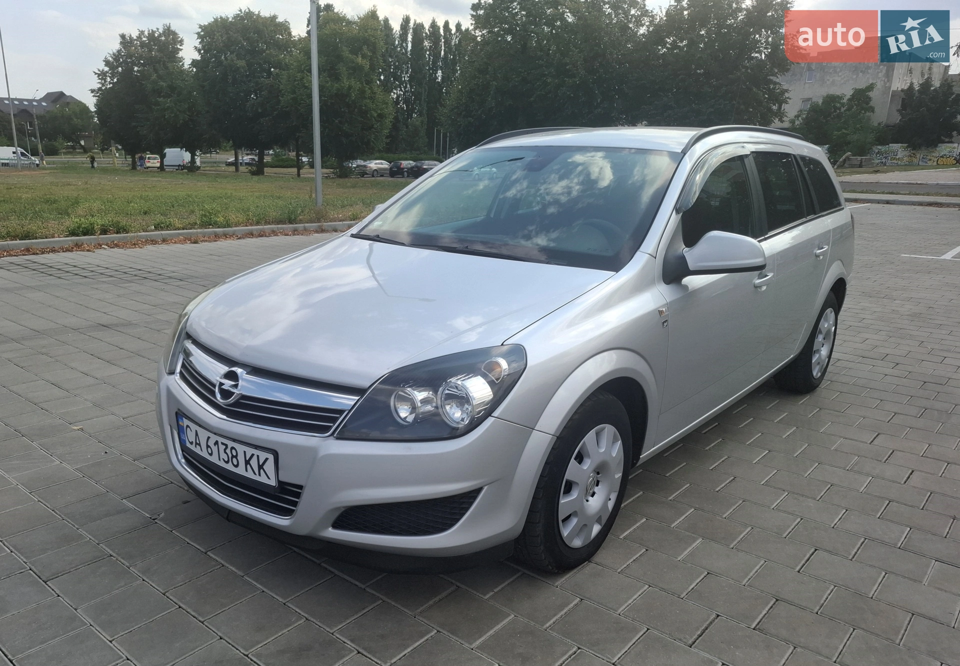 Opel Astra, 2010