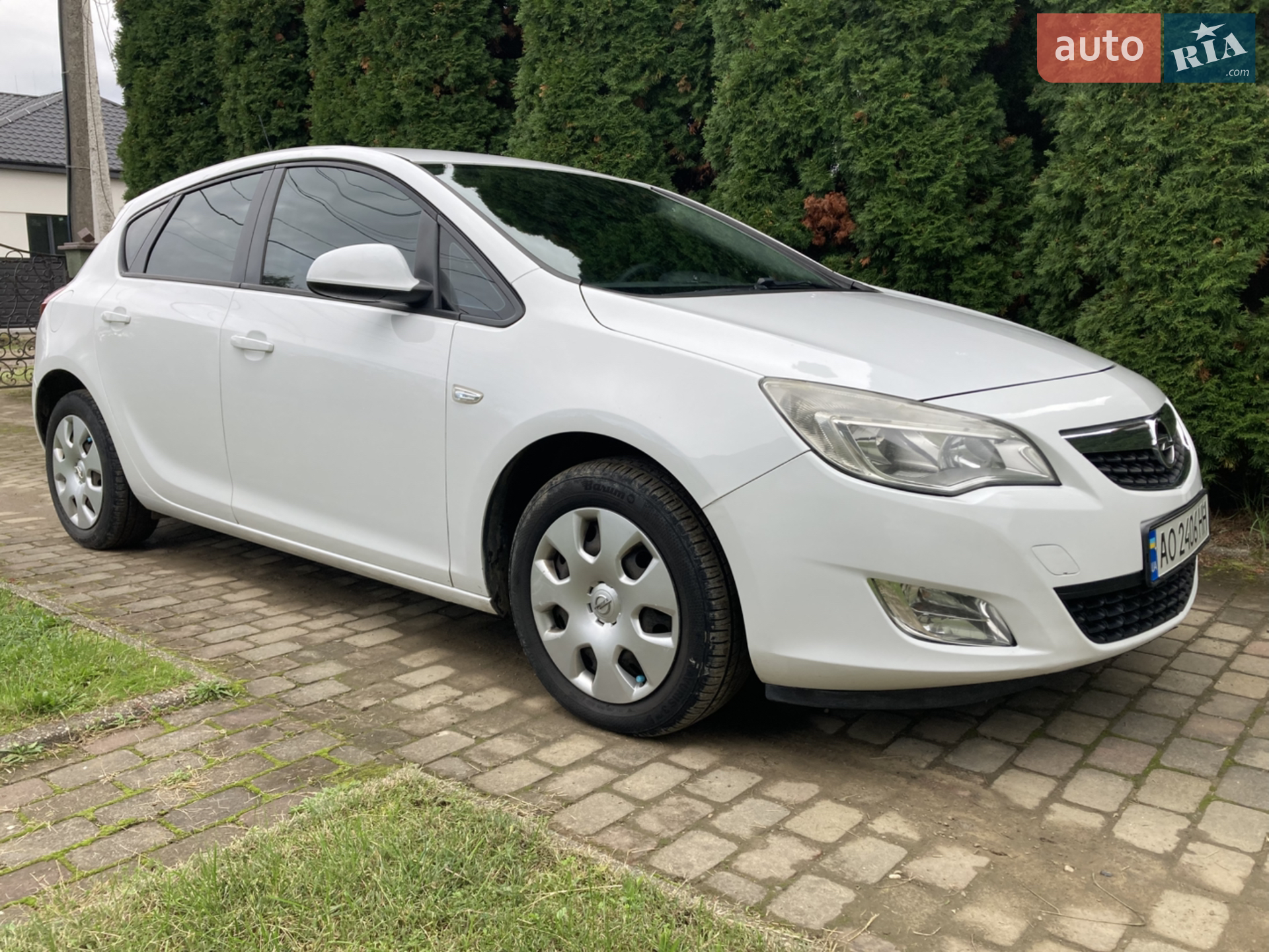 Opel Astra, 2010