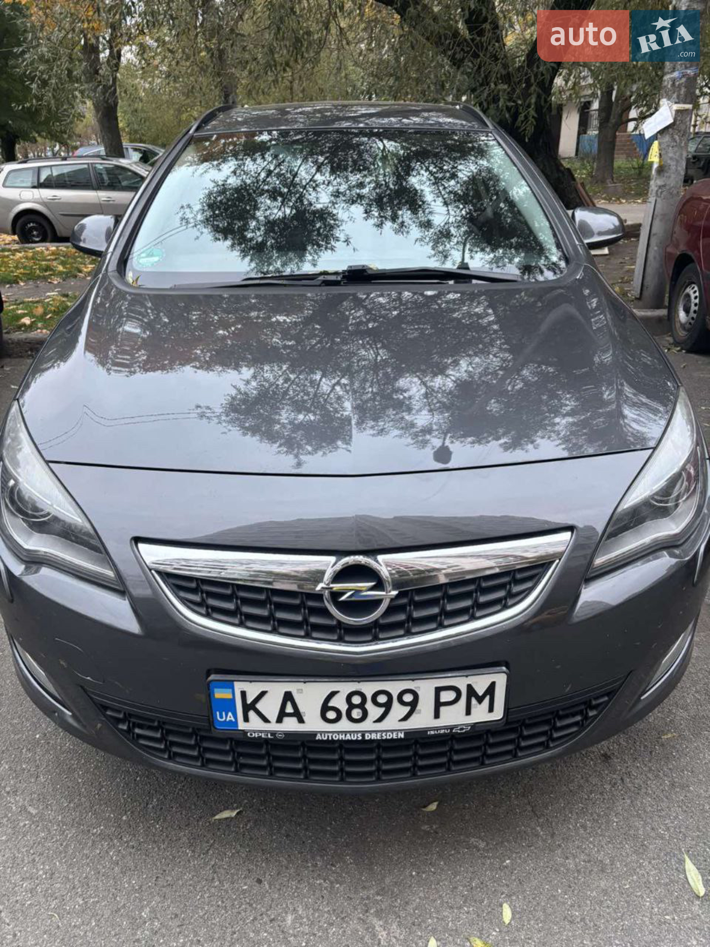 Opel Astra, 2011