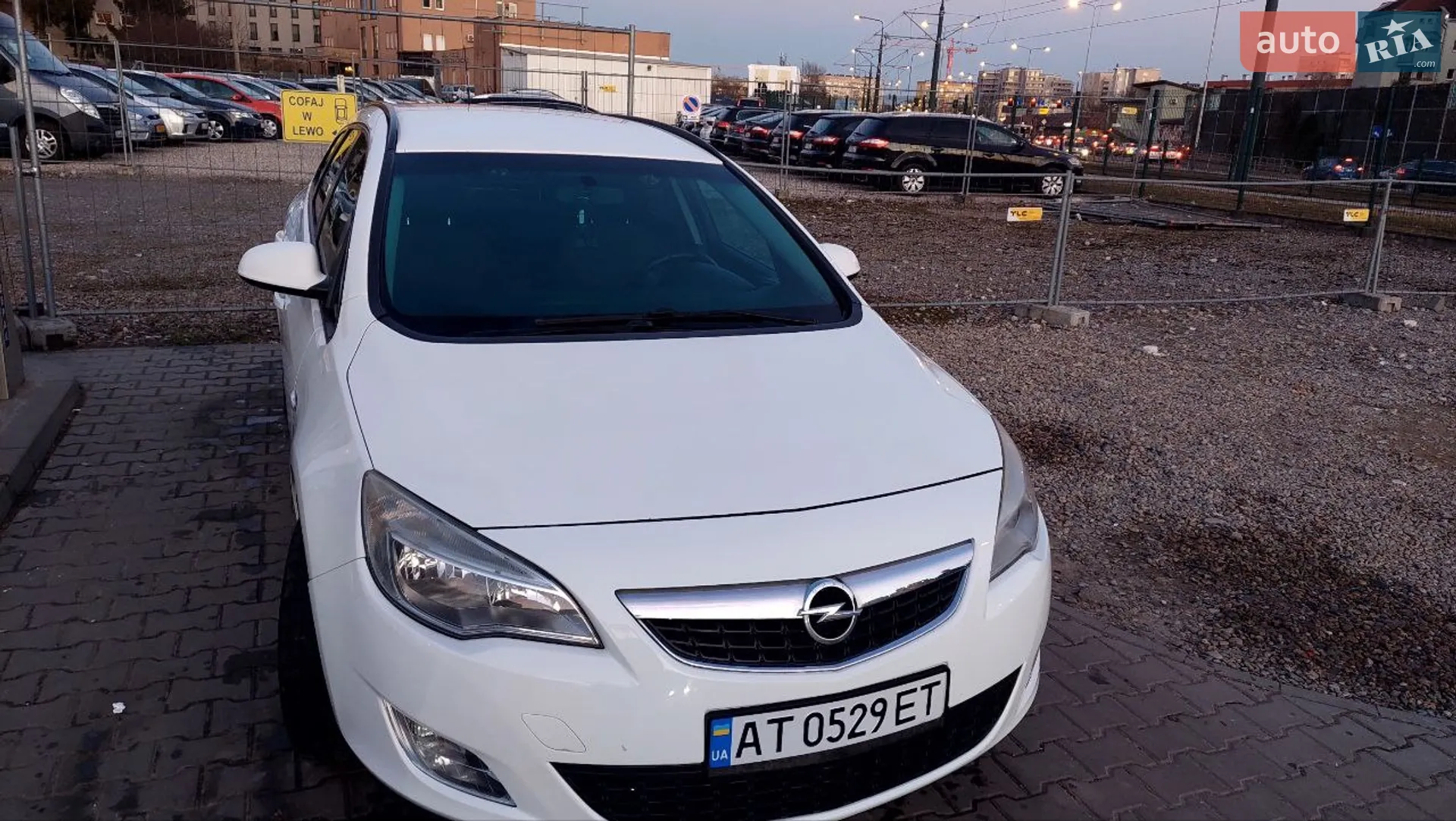 Opel Astra, 2012