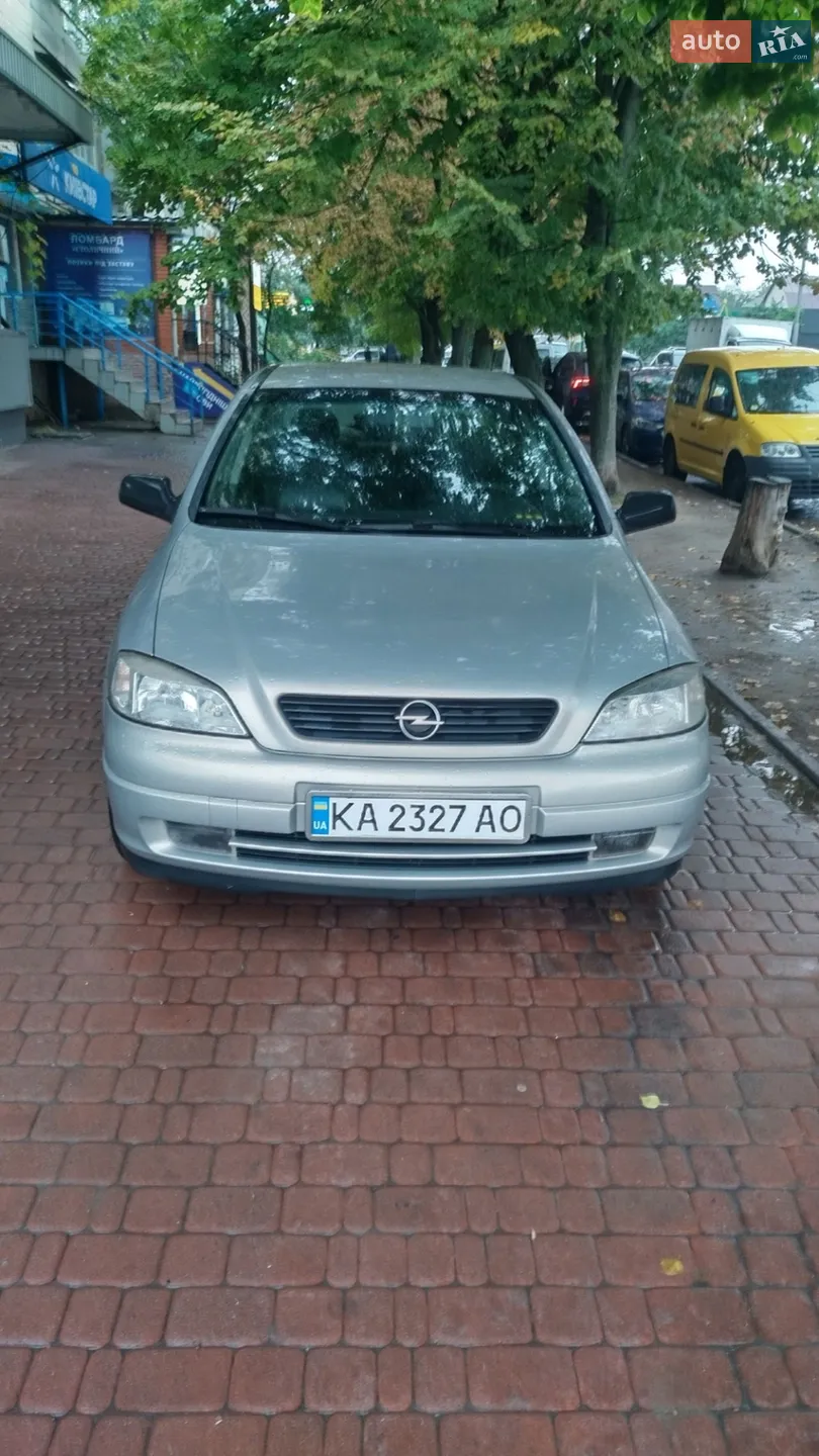 Opel Astra, 2008