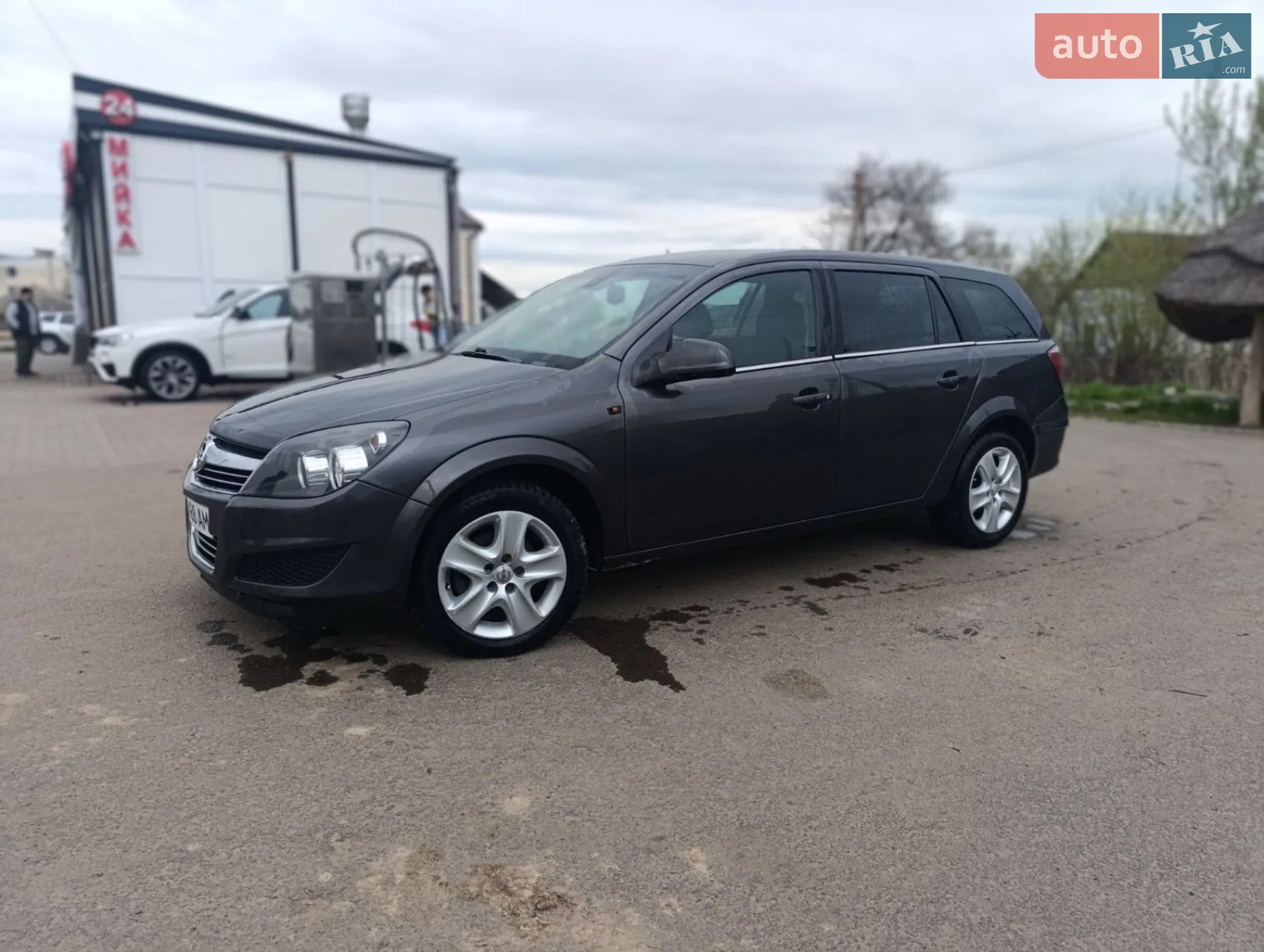 Opel Astra, 2010