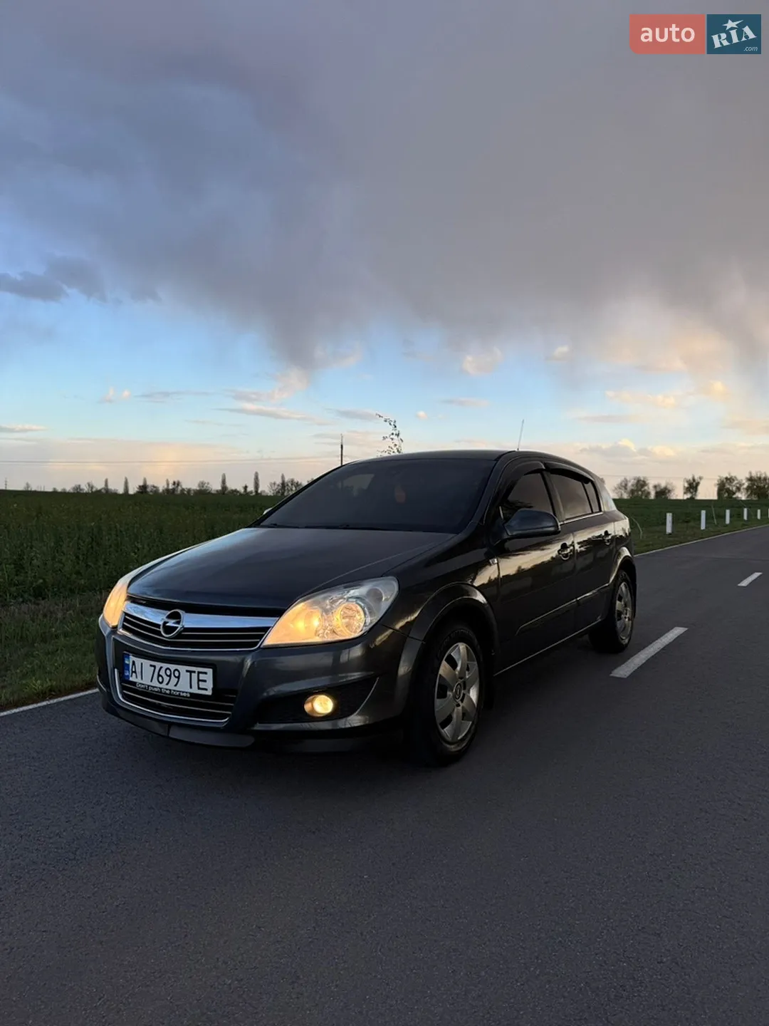 Opel Astra, 2009