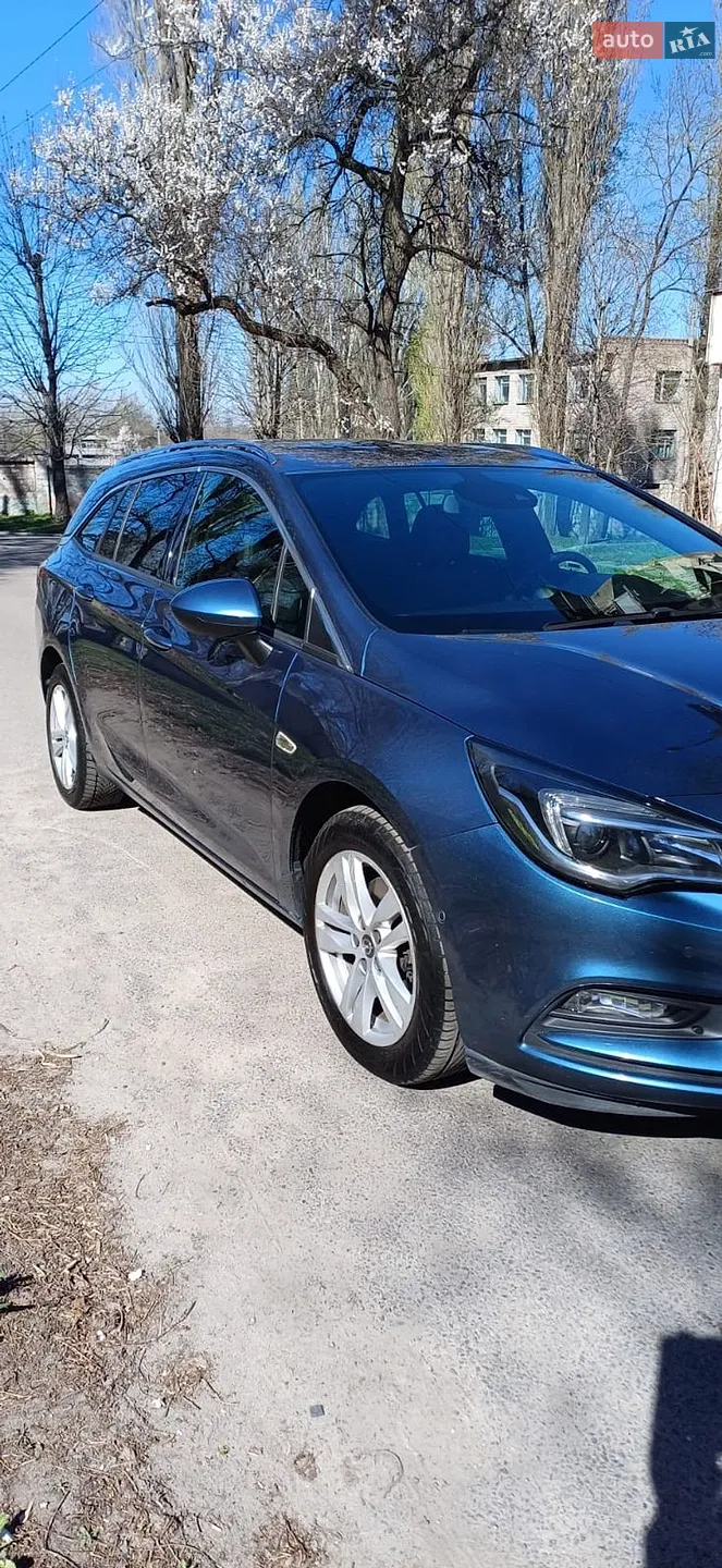 Opel Astra, 2016