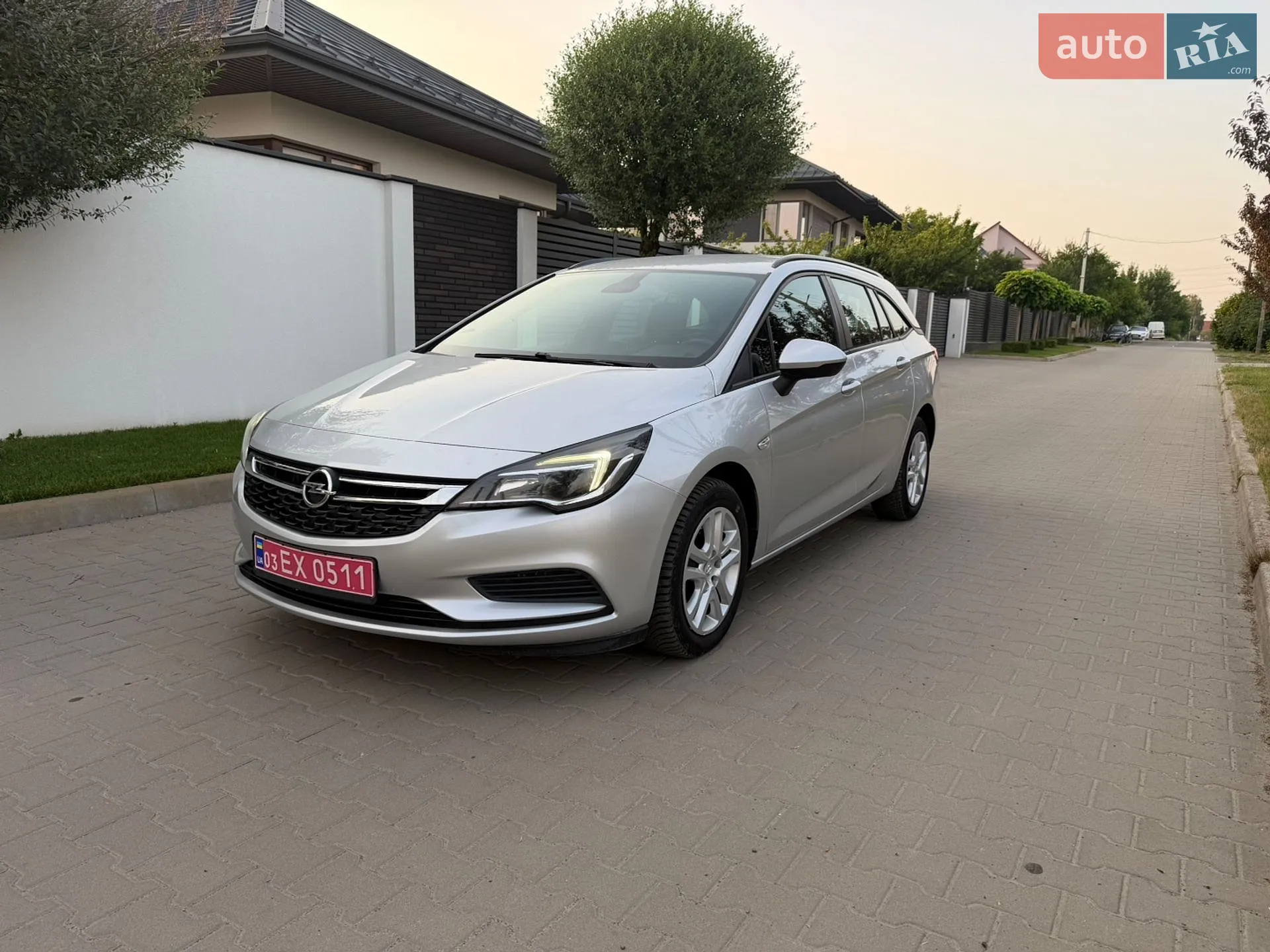 Opel Astra, 2019