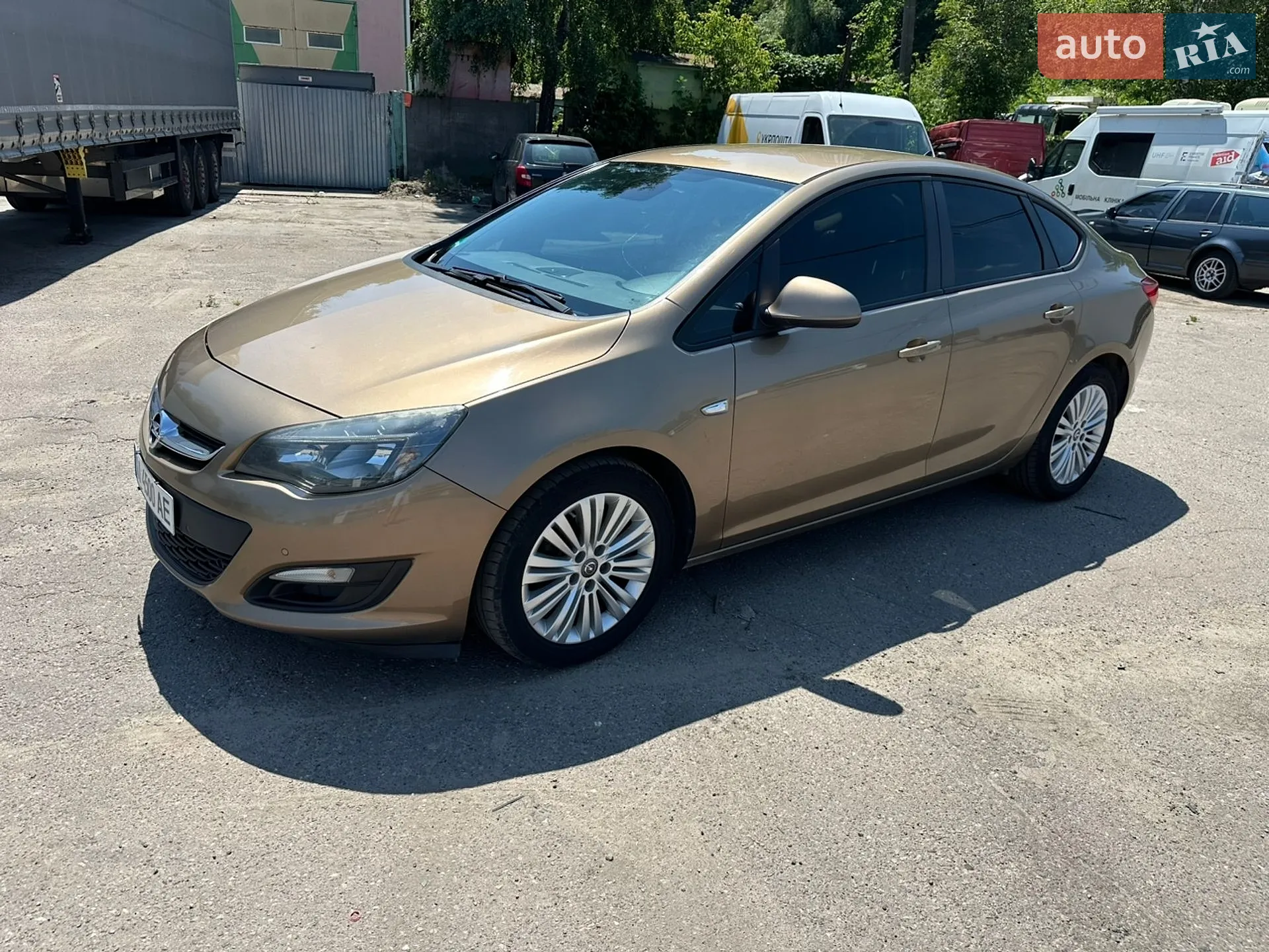 Opel Astra, 2012