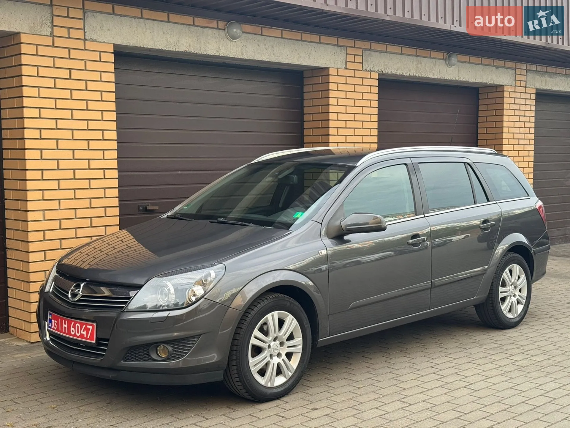 Opel Astra, 2009