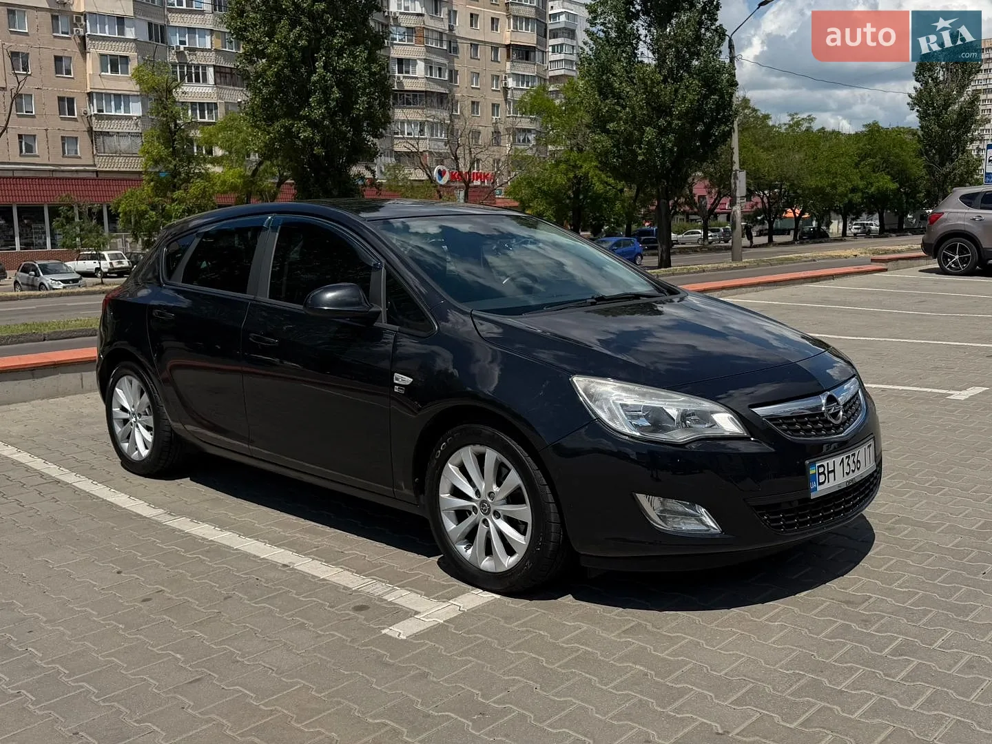 Opel Astra, 2012