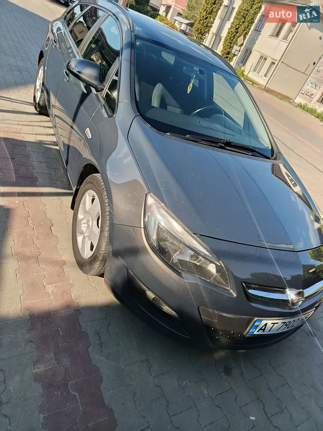 Opel Astra, 2012