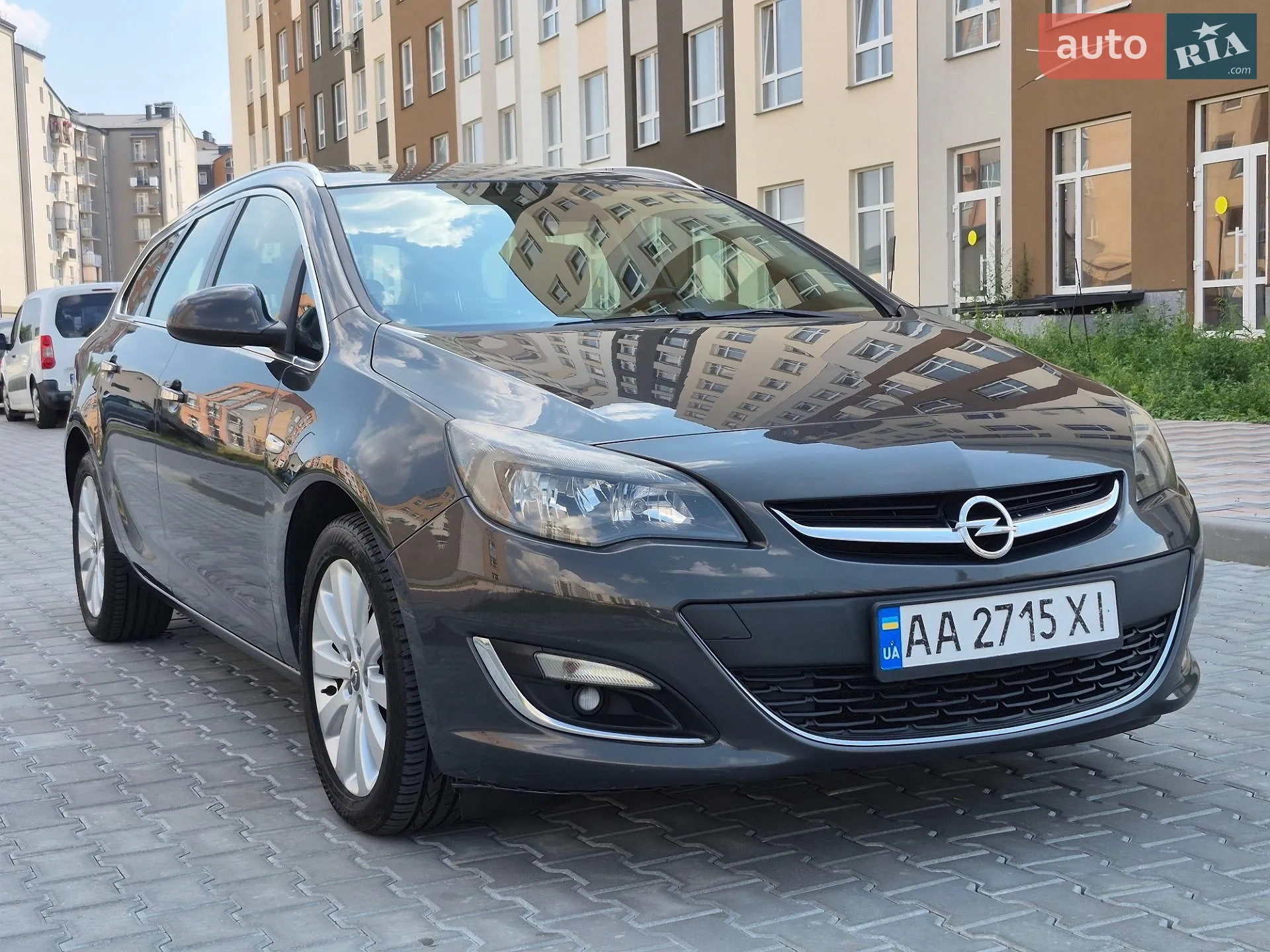 Opel Astra, 2013