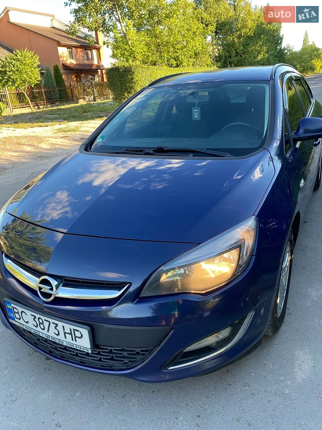 Opel Astra, 2012