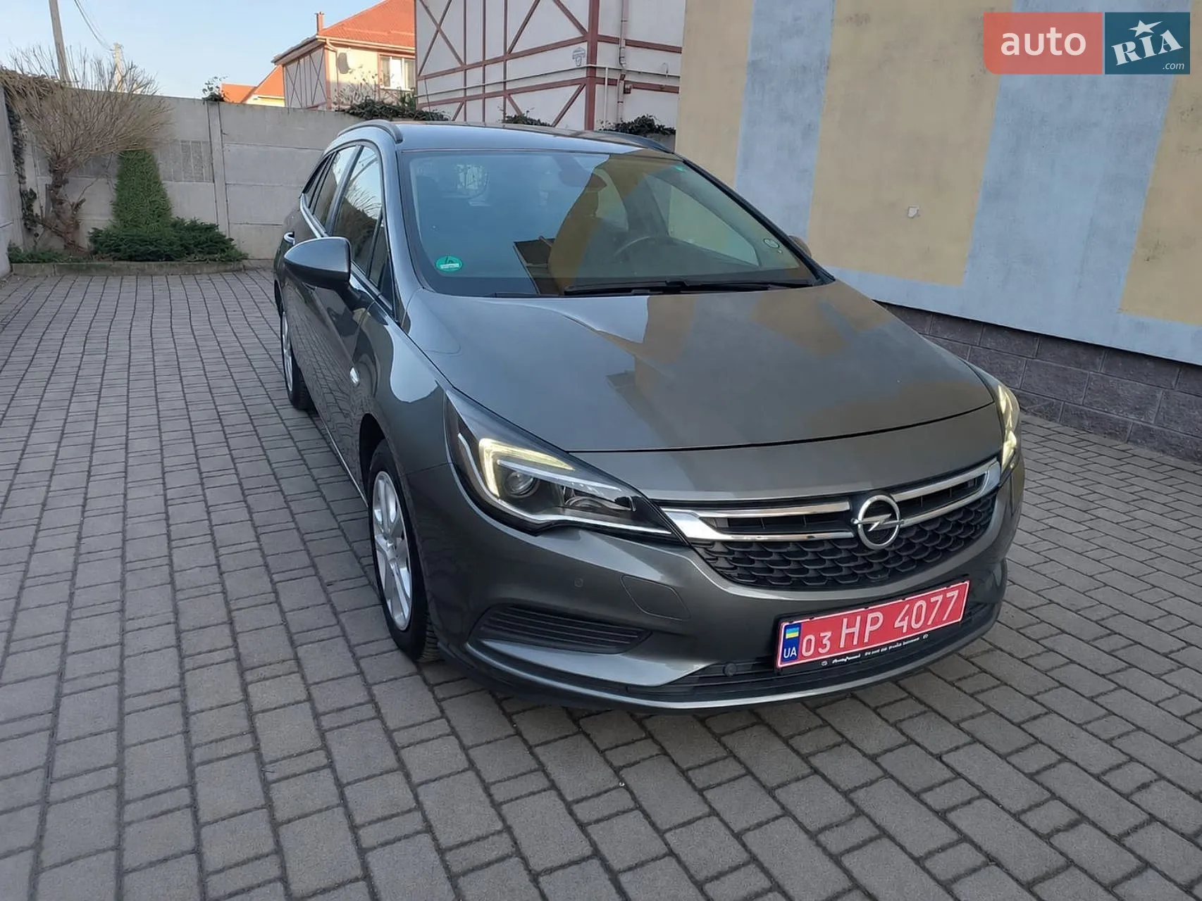 Opel Astra, 2019