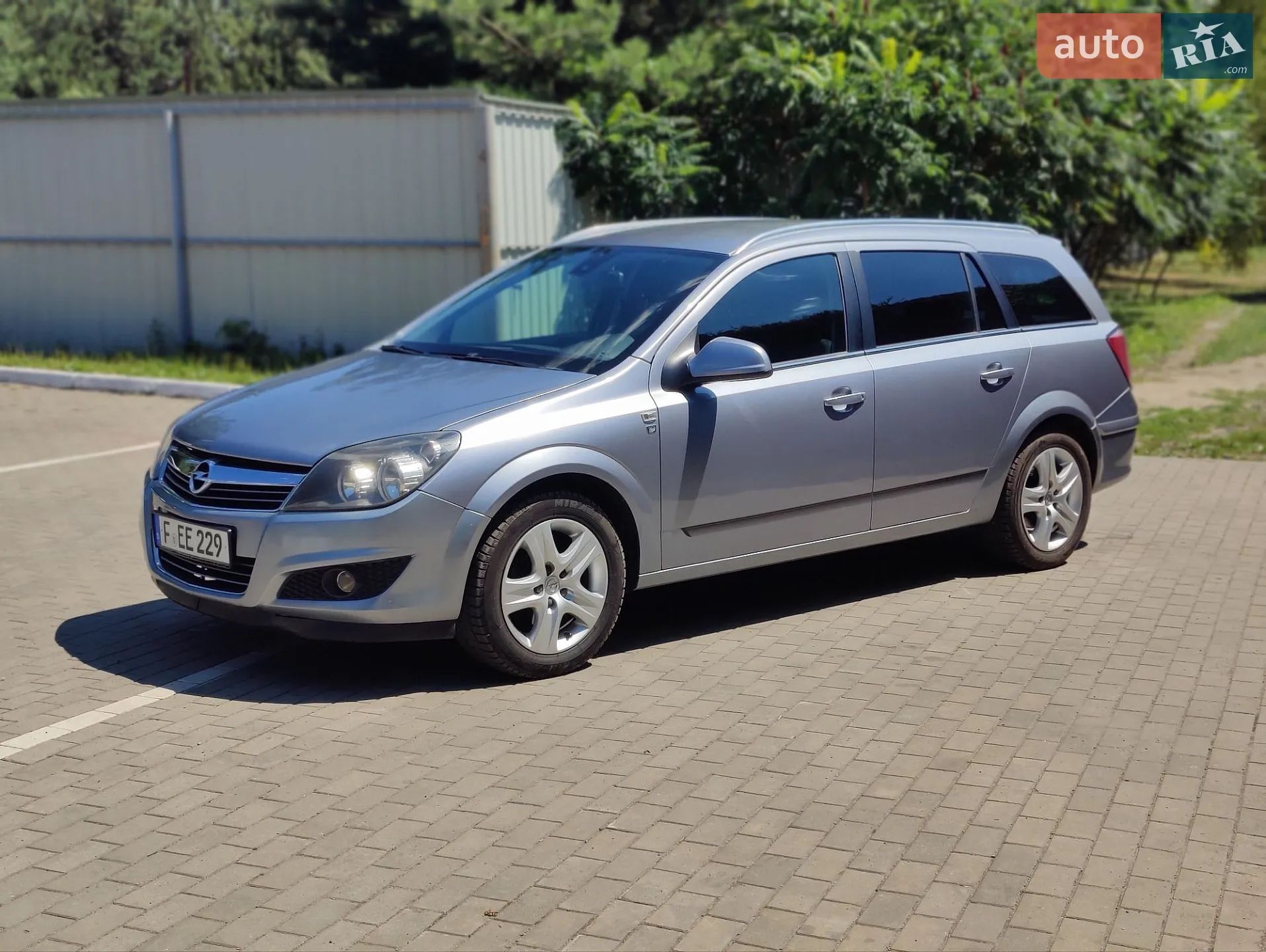 Opel Astra, 2010