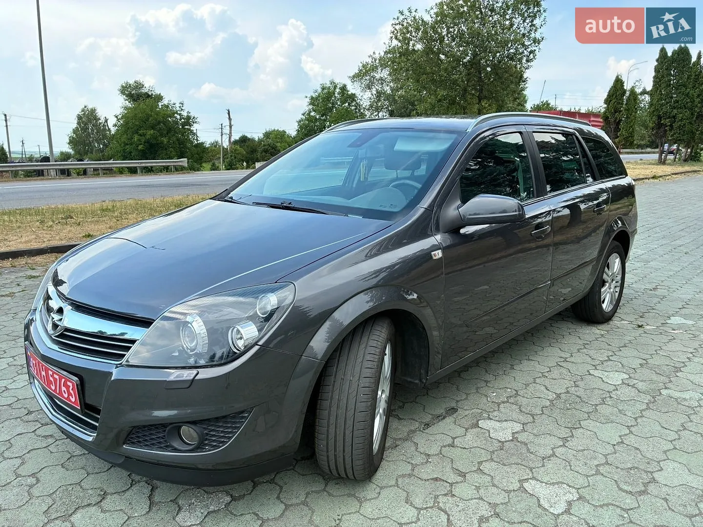 Opel Astra, 2009