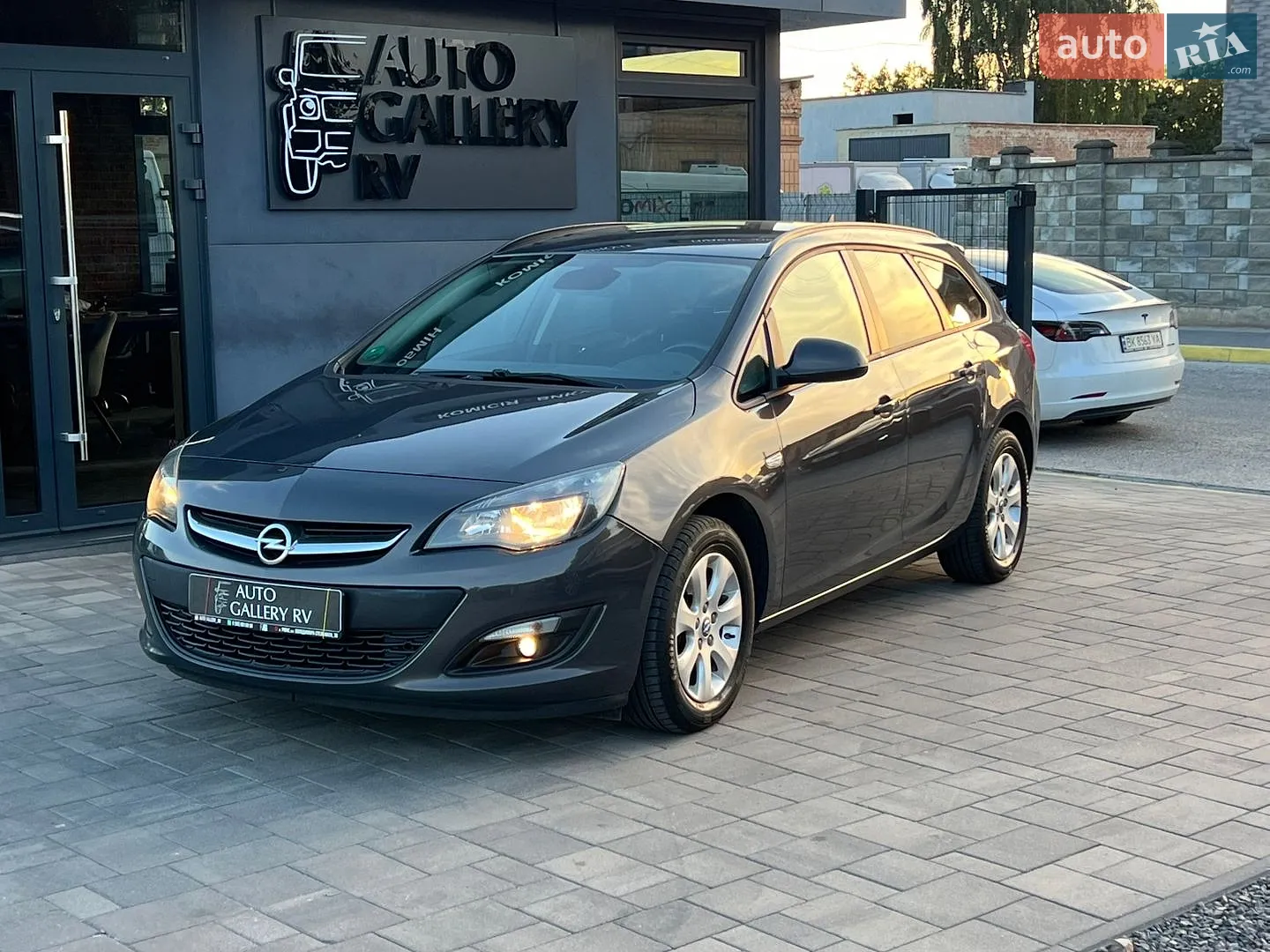 Opel Astra, 2014