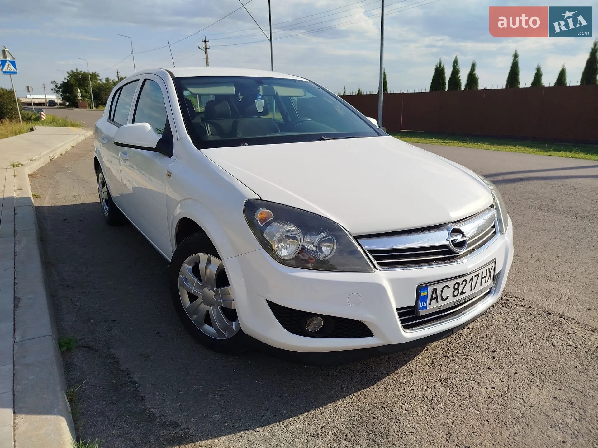 Opel Astra, 2012