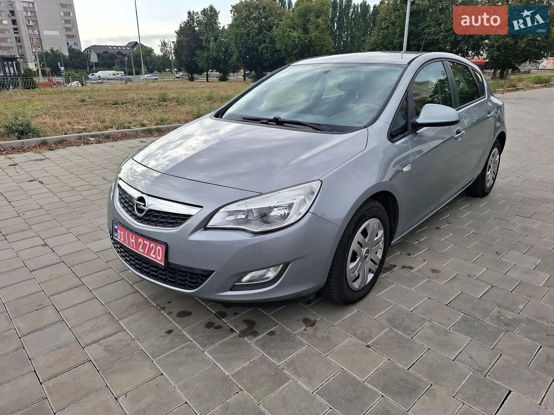 Opel Astra, 2010