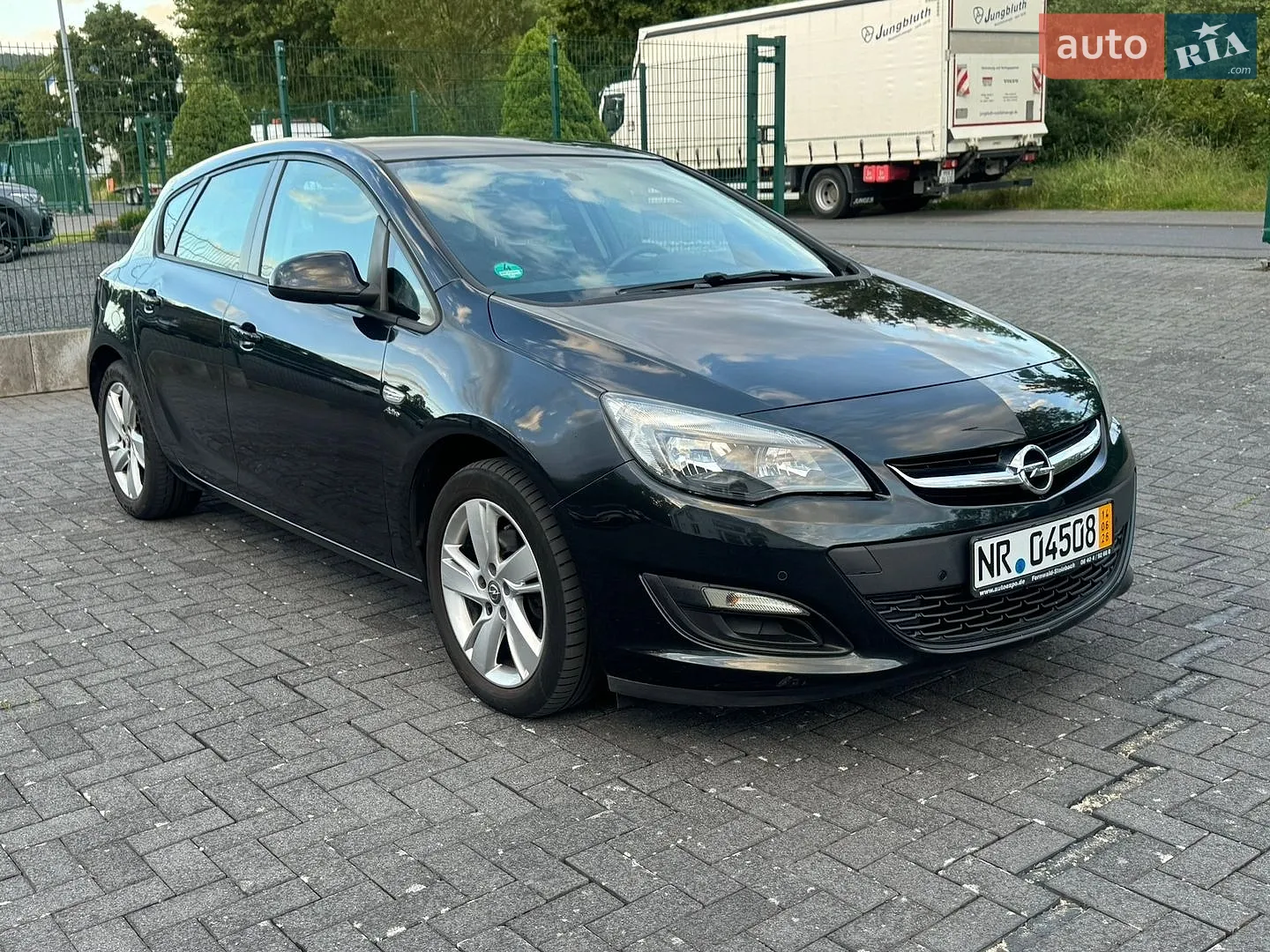 Opel Astra, 2013