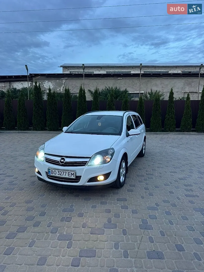 Opel Astra, 2008