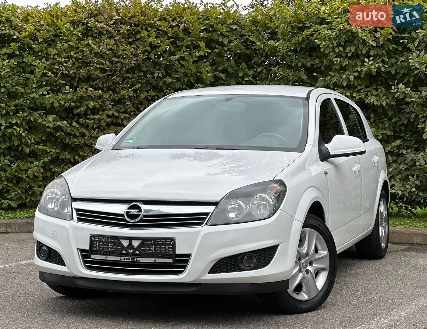 Opel Astra, 2012